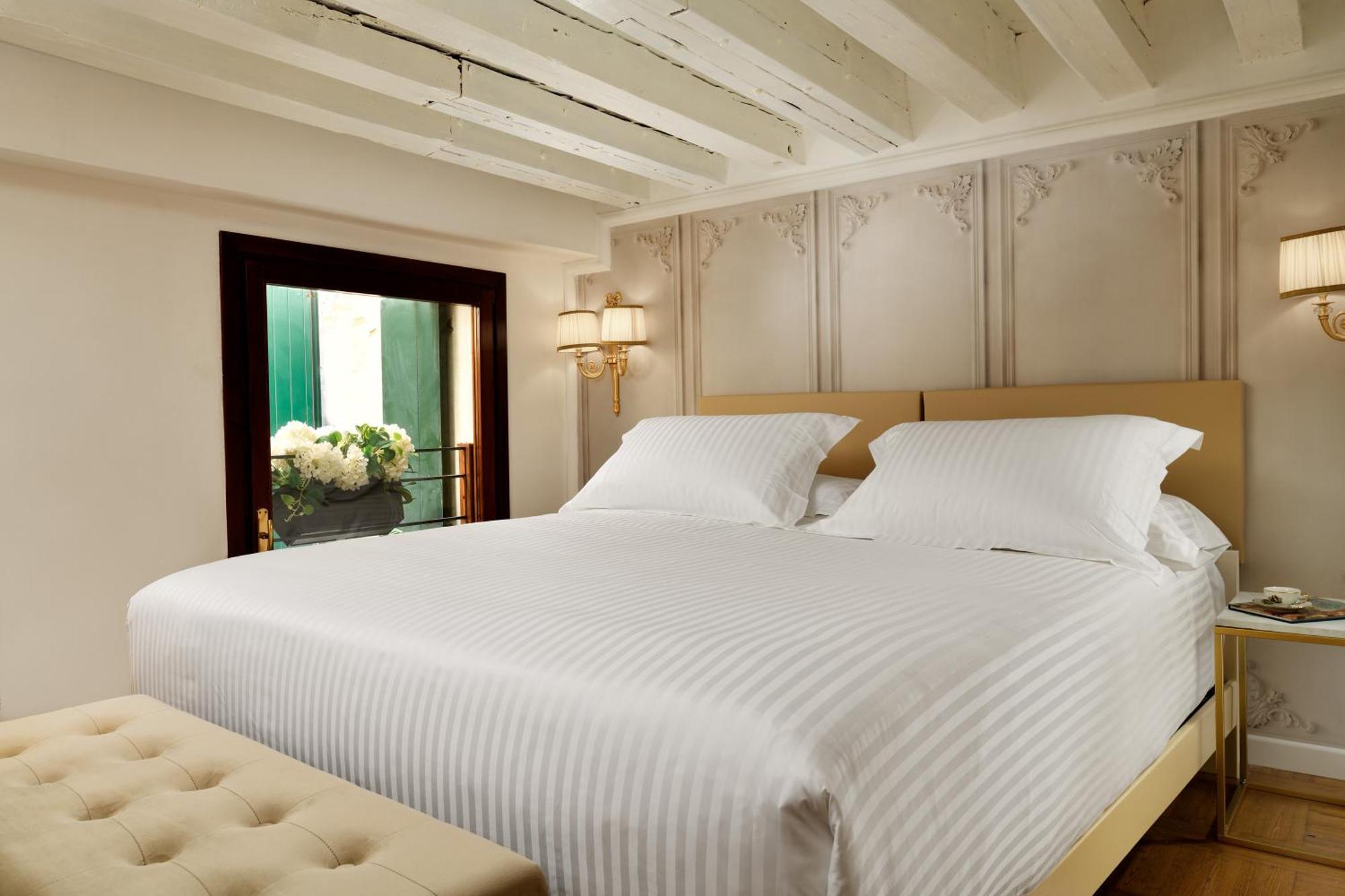 Swan Dolcevita Prestige Stay - Canal View & Exclusive Experience Venecia Exterior foto